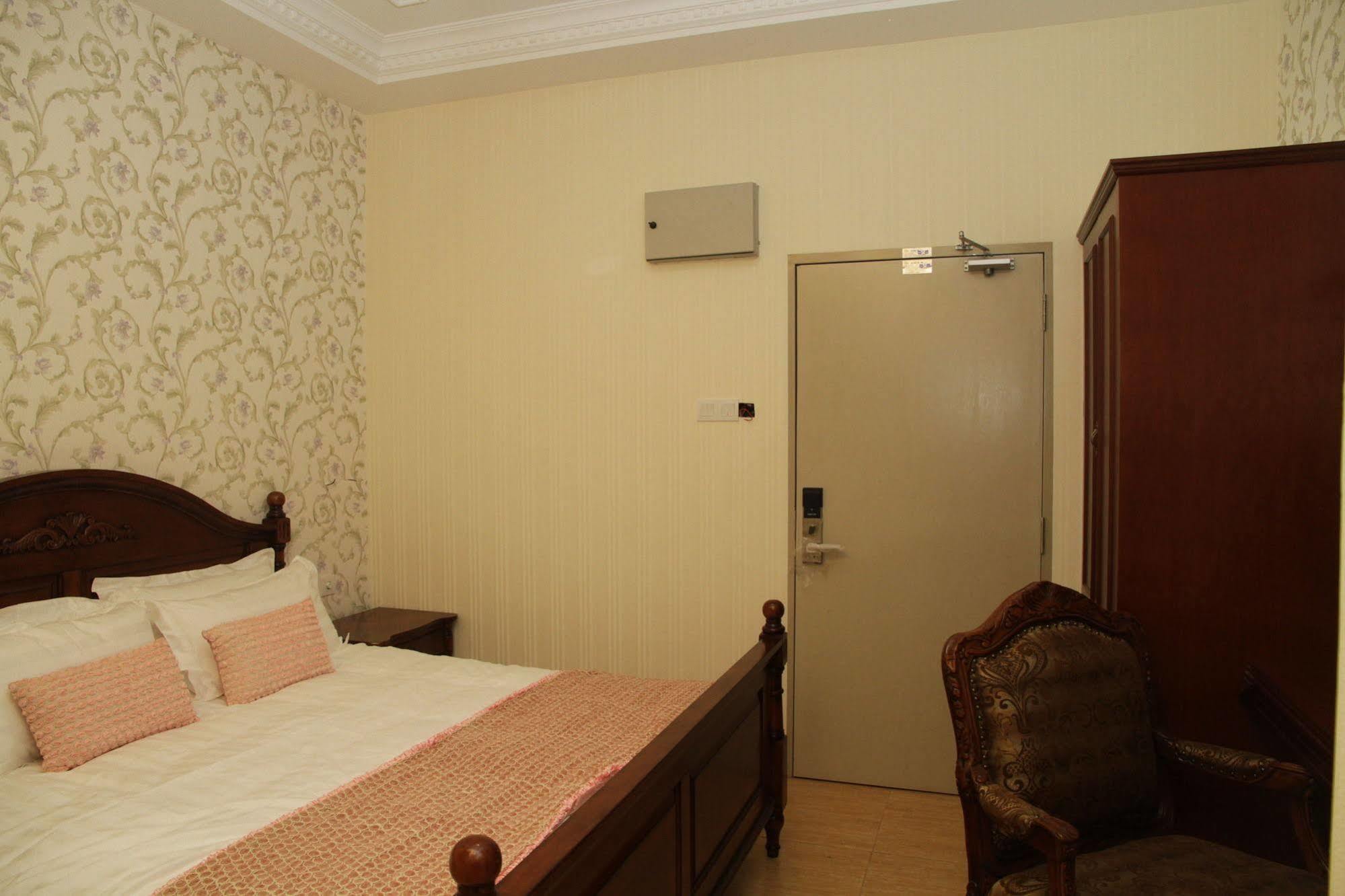 איפוה De Residence Boutique Hotel מראה חיצוני תמונה